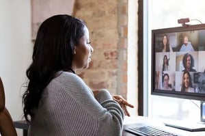 Trabalho Híbrido: Guia para Empresas