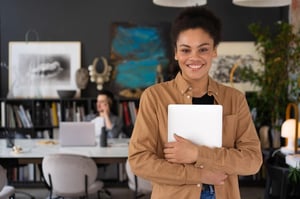 Treinamento online e outros benefícios empresariais de brilhar os olhos